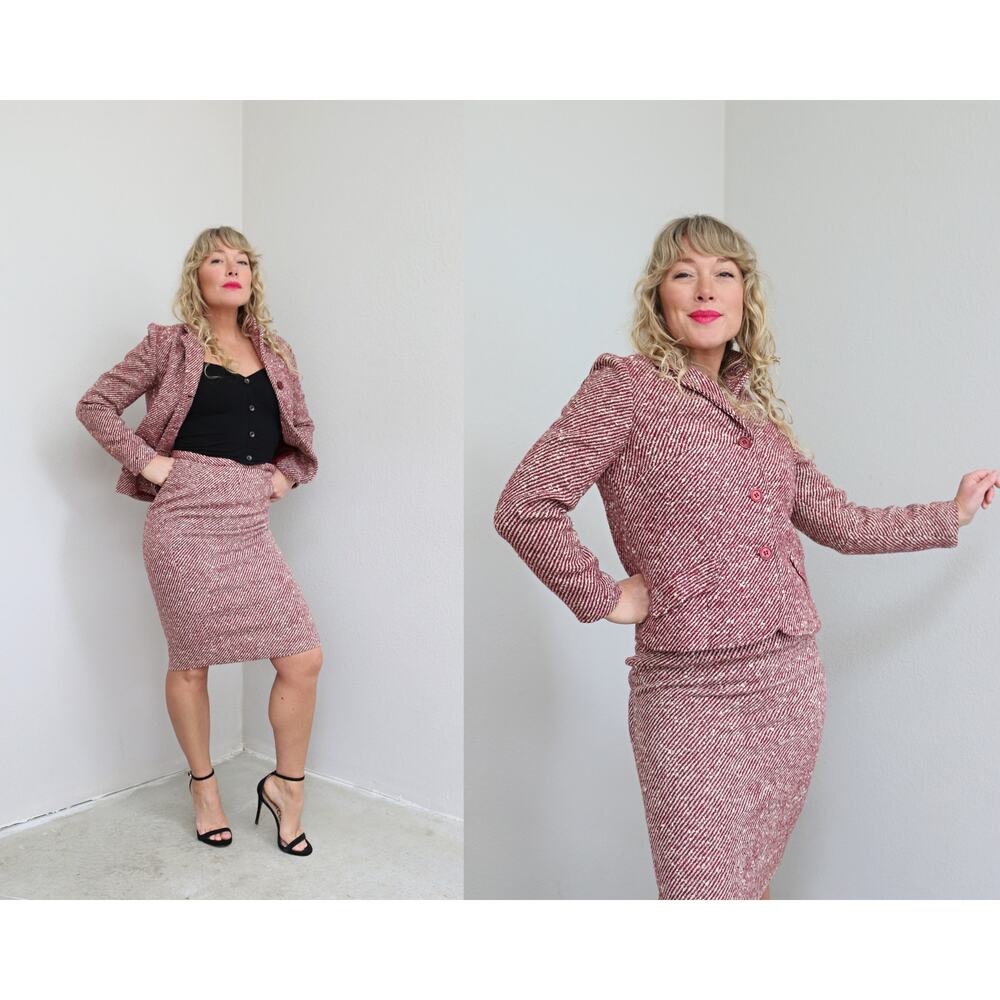 1960's Vintage Berry Tweed Wool Suit ~ Women's XXS ~ Pencil Skirt & Blazer Set